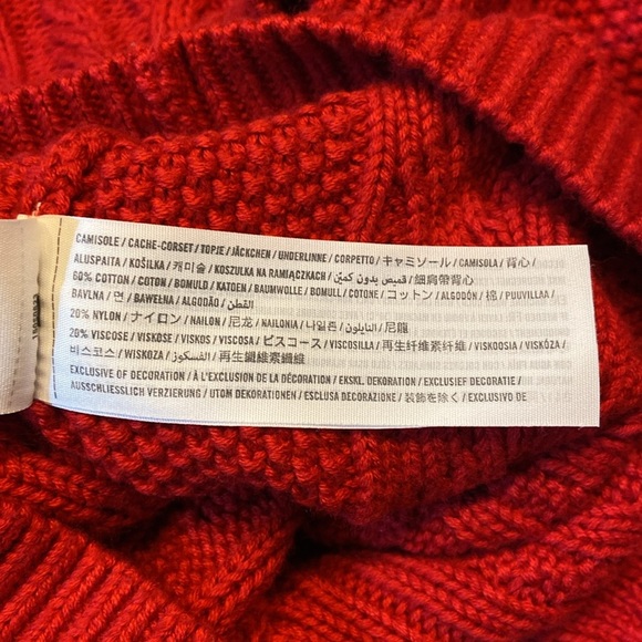 NWT‎ Abercrombie & Fitch Cable Knit Sweater Camisole and Shrug Set LARGE Red NEW - Picture 12 of 13